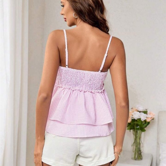 Pink and white Blouse - Picture 2 of 5